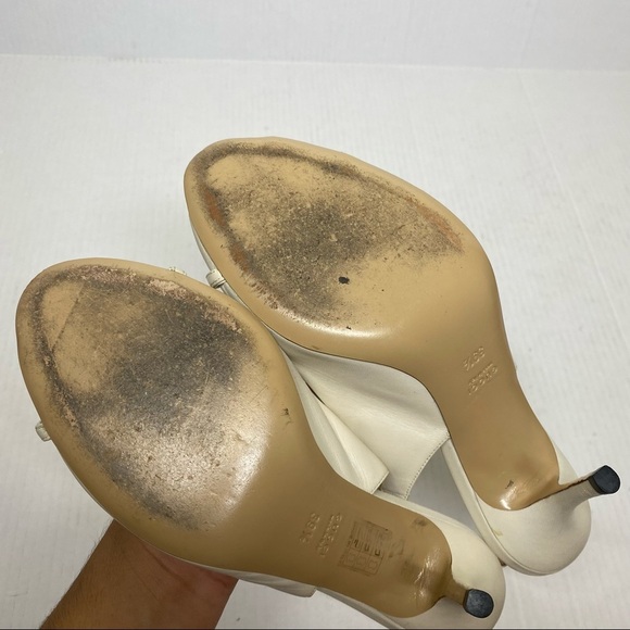 Gucci White Peep Toe Sling Back Heels sz 39.5 - Picture 9 of 13